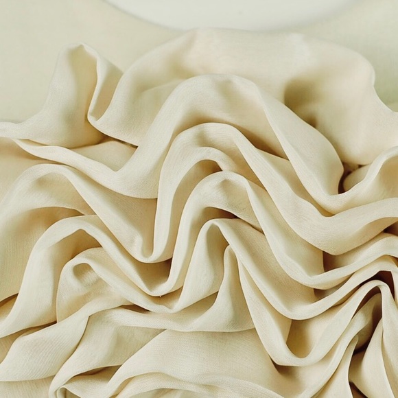 Ivory Open-back Mini Dress size small - Picture 5 of 8